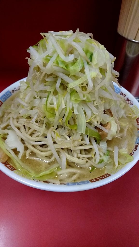 初対面の人とラーメン二郎を食べたいとネットで募るジロリアン現る