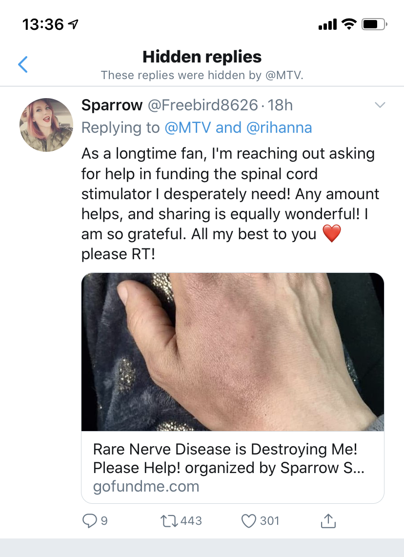 A screenshot of a tweet, which includes a picture of a white hand with what appears to be bruising 