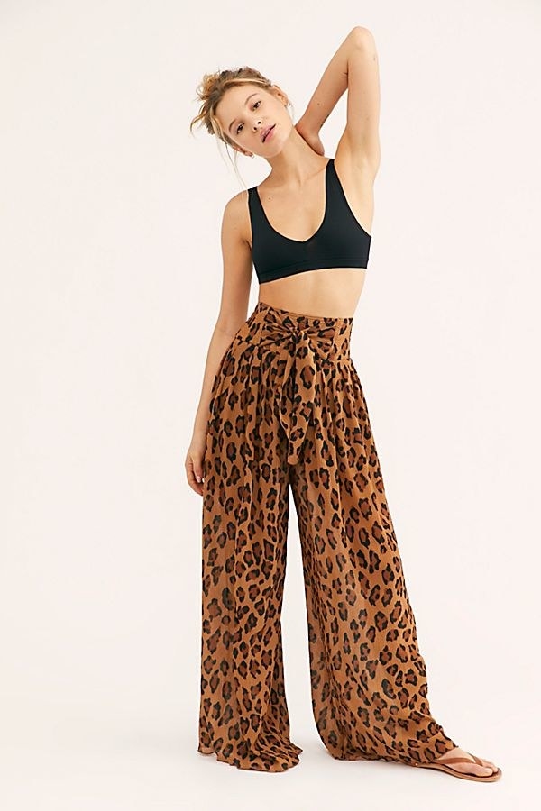 Out From Under Tyler Balloon Pant  Urban Outfitters Japan - Clothing,  Music, Home & Accessories