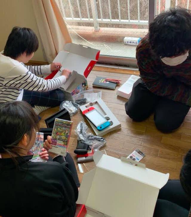 ゲーム実況の配信者たちが 児童養護施設にゲーム機を配った理由