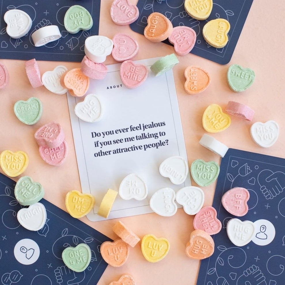 14 DIY Valentine's Gifts for Couples