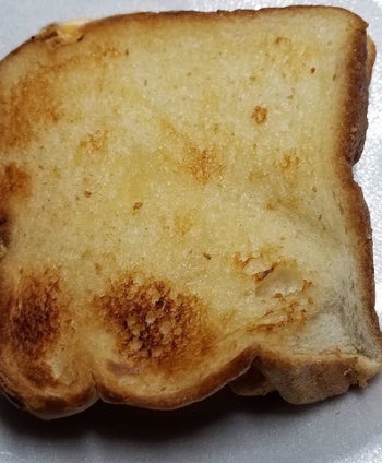 reviewer image of a grilled cheese they made sing the toaster bags