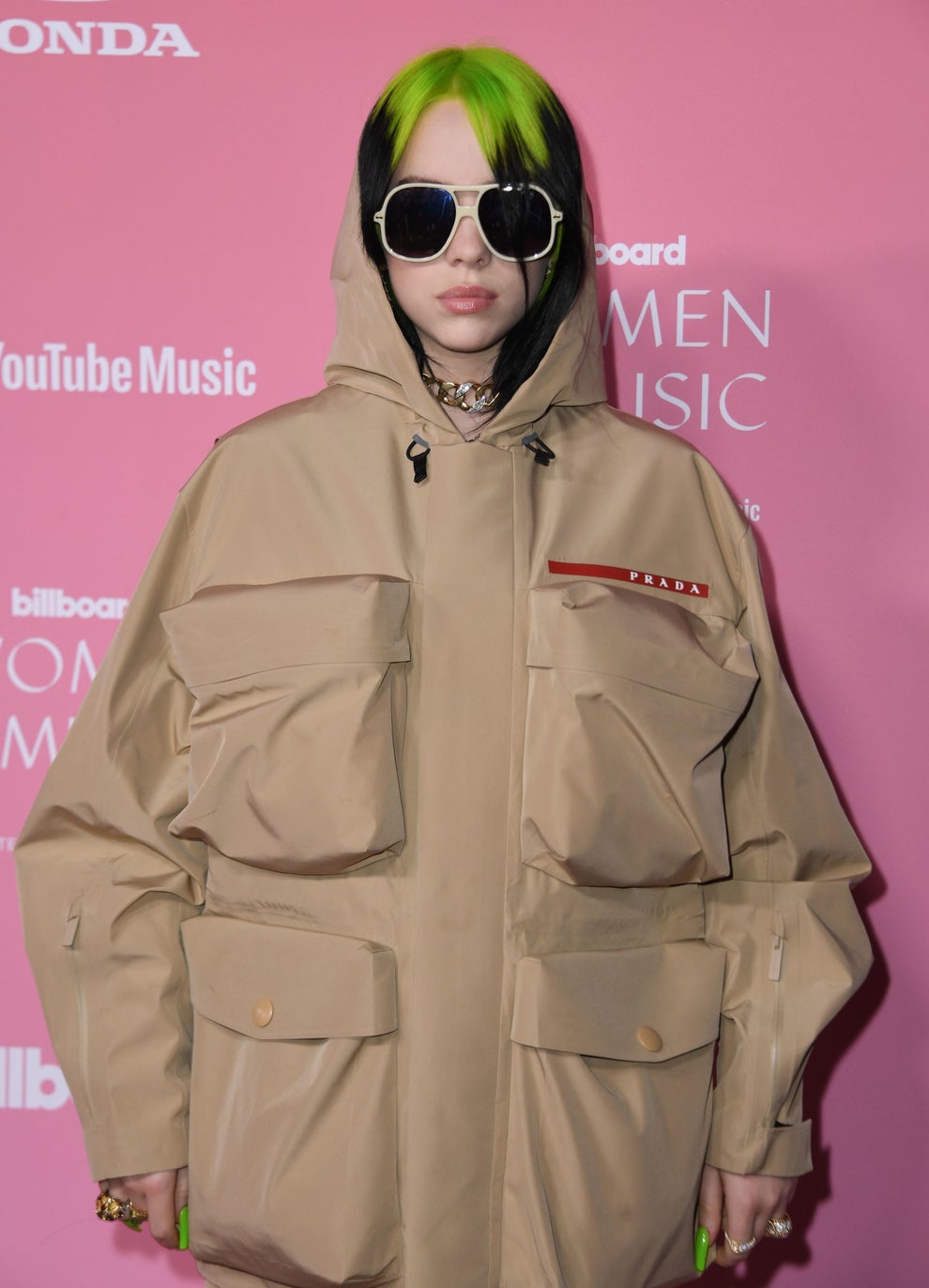 Billie Eilish Addresses Body Shaming On First Night Of 