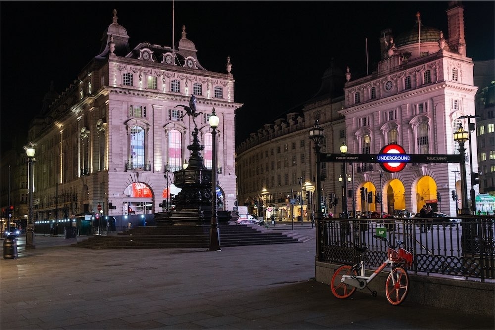 An empty Piccadilly Circus