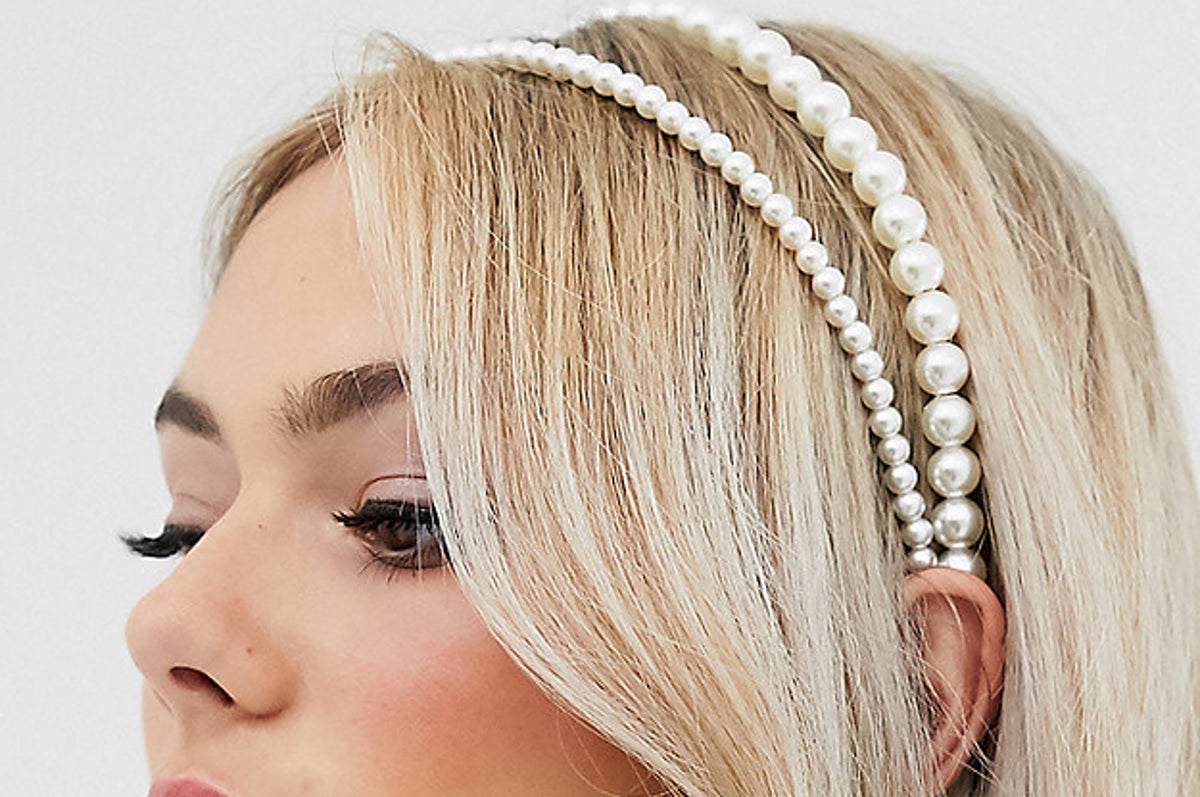 Rhinestone hair pins perfect for giving your fancy updo an even