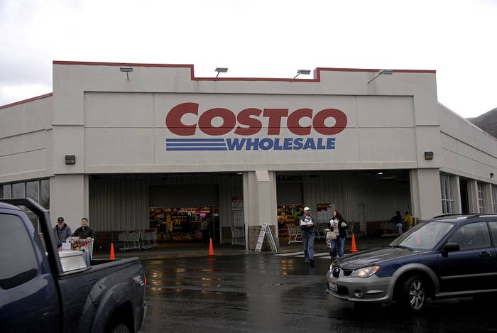 Téléchargement gratuit Images Coronavirus Costco Corporate Employee Dies But Campus Remains Open le plus cool salutations