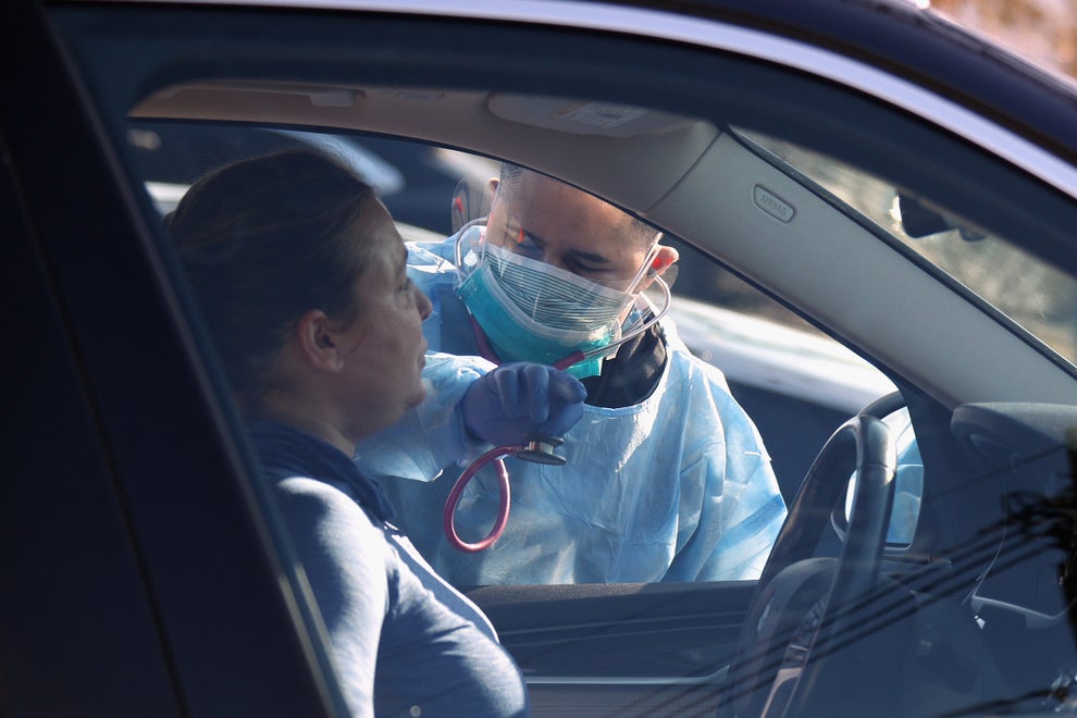 These Pictures Show The Helpers During The Coronavirus Pandemic