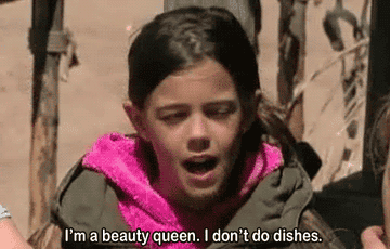 Taylor saying &quot;I&#x27;m a beauty queen. I don&#x27;t do dishes&quot;