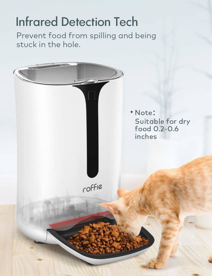 Treat Dispenser Dog Toys, Automatic Pet Feeder with Dual Power Supply and  Rem