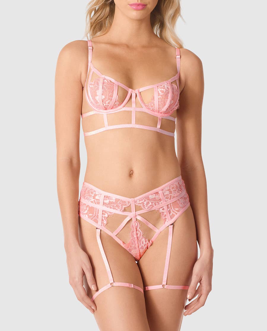 Edgars on X: With 30% off everything La Senza, get the perfect lingerie  for your every mood and moments this winter. From simple to glamorous, or  something with a little more flair