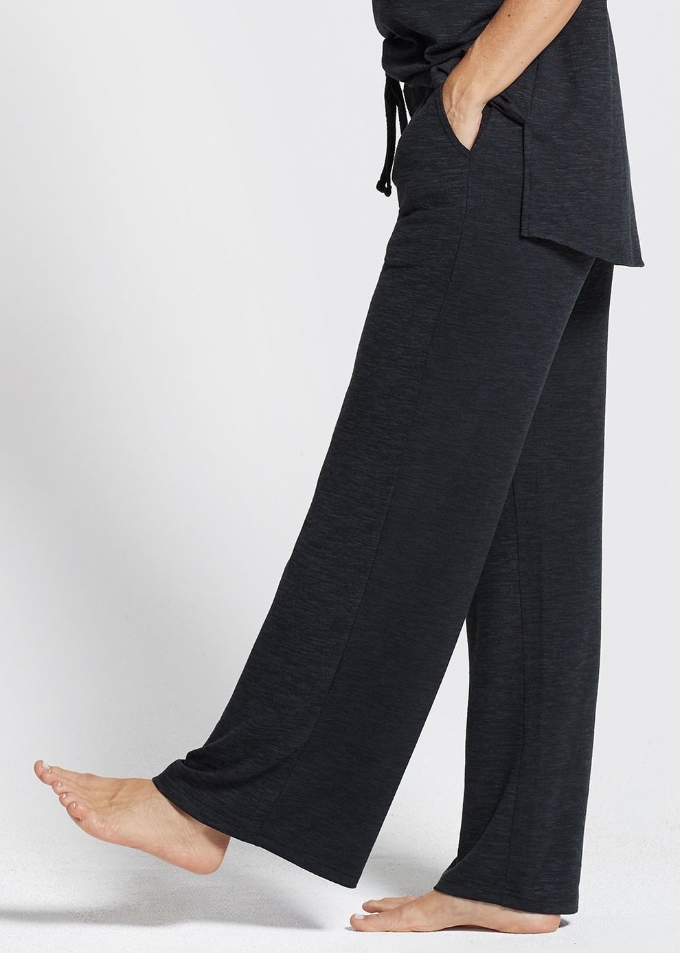 31 Stretchy Pants That'll Make You Do A Happy Dance