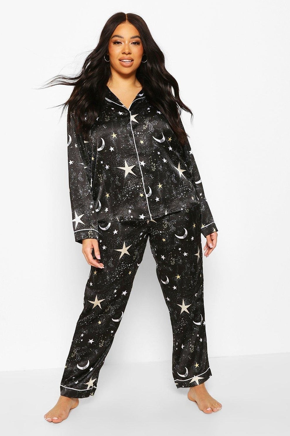 29 Super Cute Pajamas And Slippers To Brighten Your Stay-At-Home Days