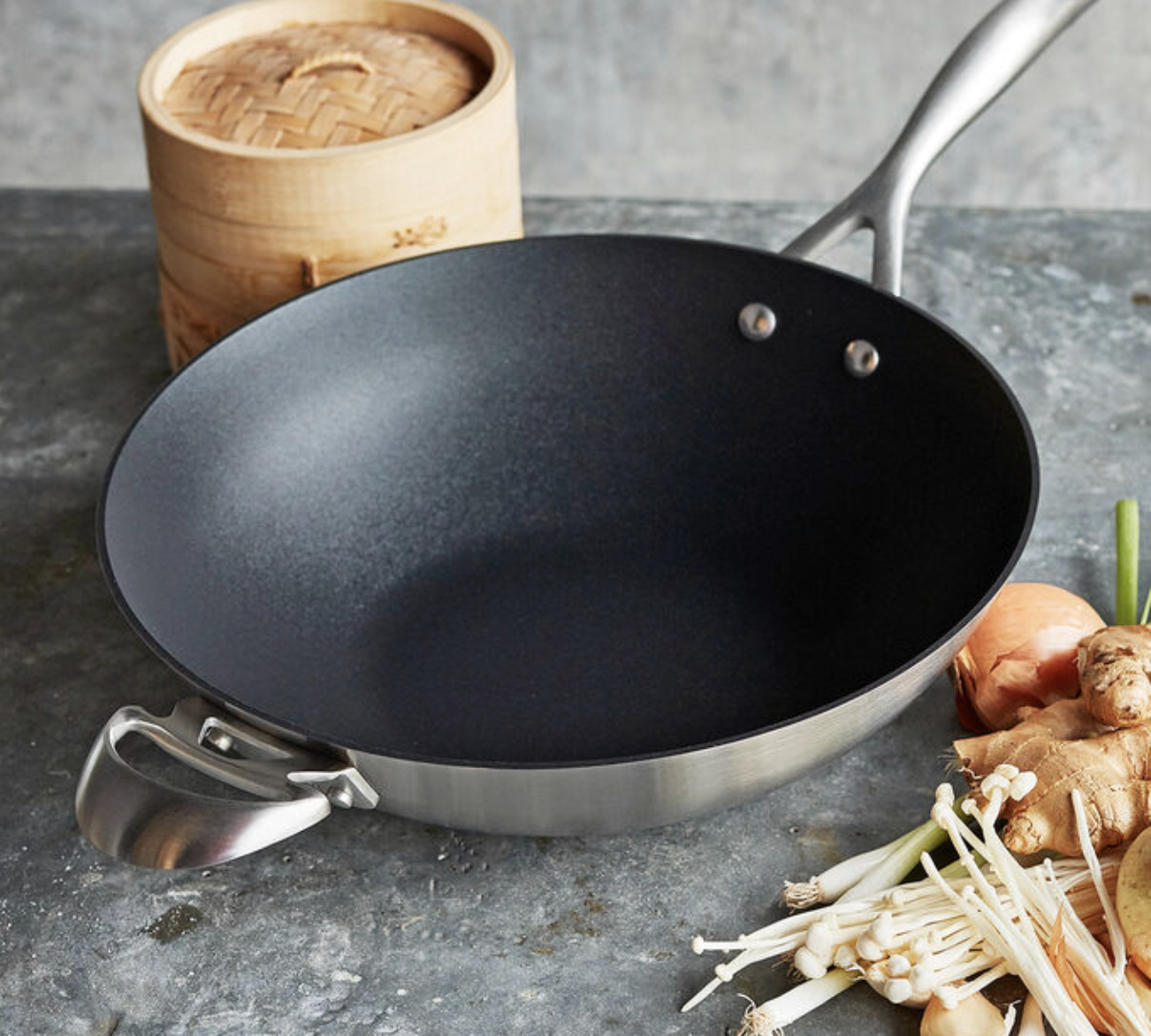 These 4 high-end cookware sets are up to $585 off at Sur La Table
