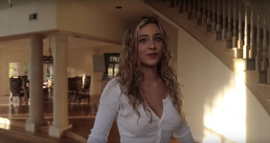 Daisy Keech Is Suing The Hype House You need to be a registered member to see links on this forum. daisy keech is suing the hype house