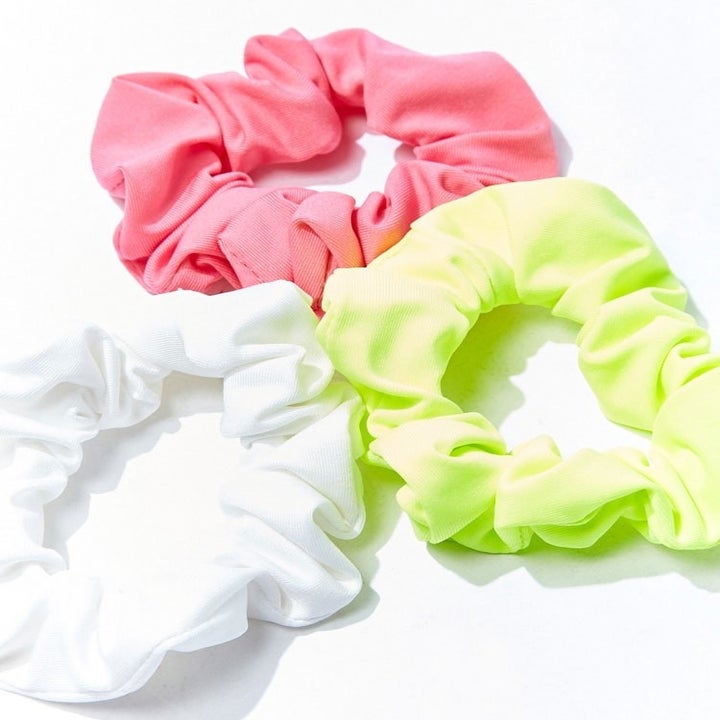 Just 31 Cute Things Under 30 You Can Get At Forever 21 Right Now
