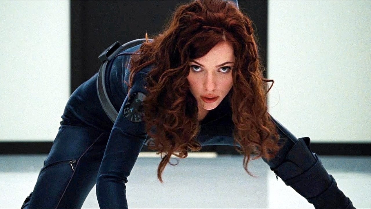 17 Unrealistic Female Action Star Outfits