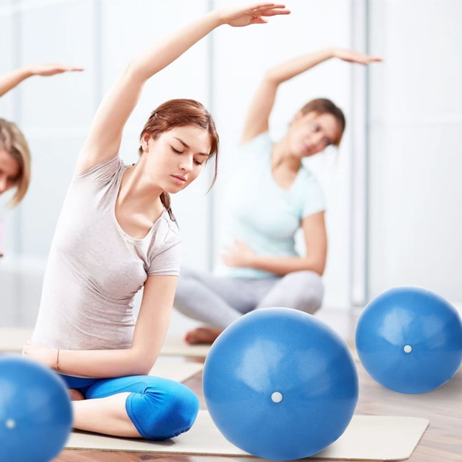 Pelota de yoga, perfecta para mejorar tu postura y tonificar en casa