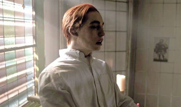 25 Behind The Scenes Facts About Riverdale