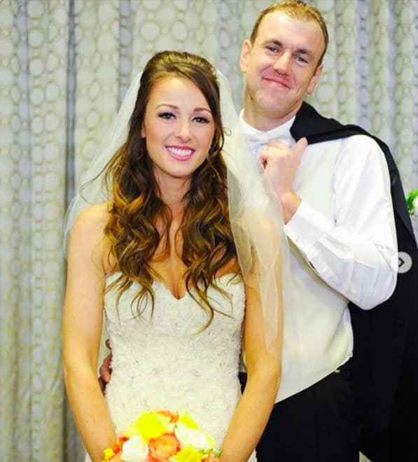 Jamie Otis From Married At First Sight Broke Down After Being Tested For Covid 19