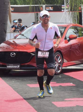 Reviewer runs race while wearing black compression socks