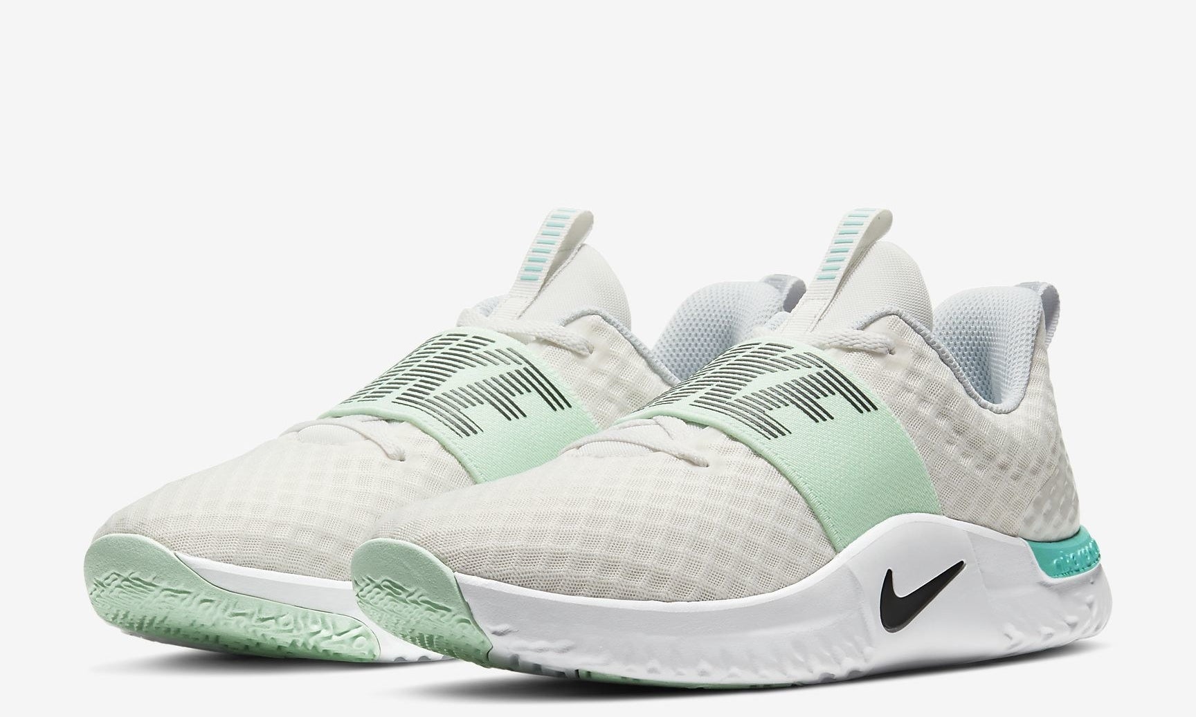 Tons Of Nike Shoes Are 25% Off Right Now So It’s Time To Get Some New ...