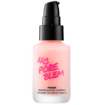 A bottle of the Touch in Sol No Poreblem primer
