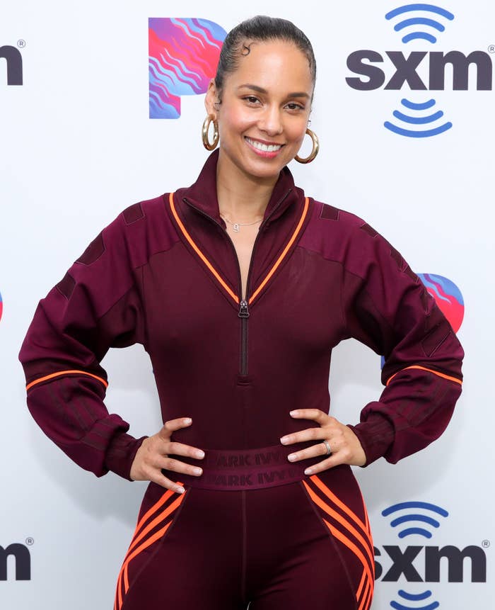 Alicia Keys Sex Porn - Alicia Keys Revealed In Her New Book That She Was Manipulated By A  Photographer When She Was 19