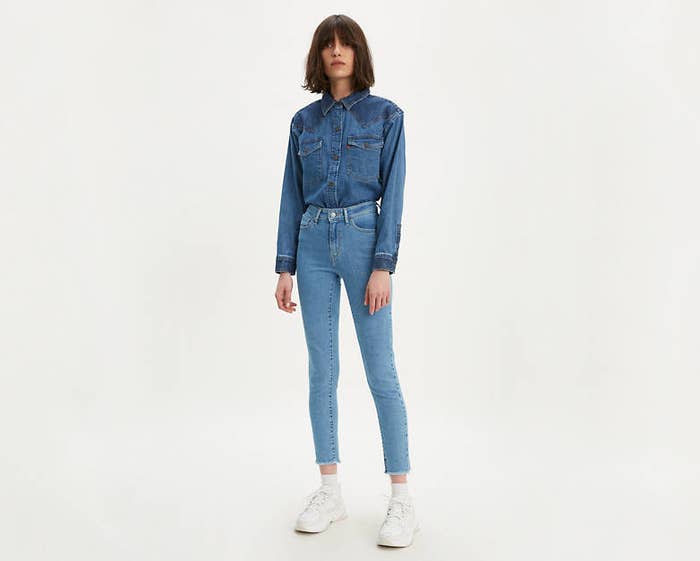 Levi's Is Having A 40% Off Site-Wide Sale, And Yes, That Includes Their ...
