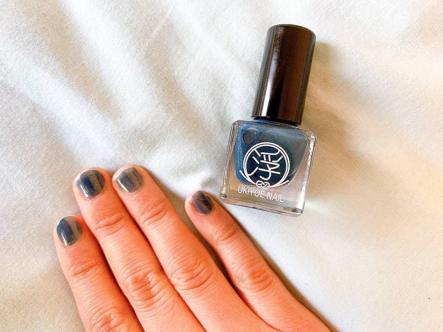 100均とは思えないオシャレさ キャンドゥの 浮世絵ネイル がむっちゃ売れてます 100均とは思えないオシャレさ キャンドゥの 浮世絵ネイル がむっちゃ売れてます