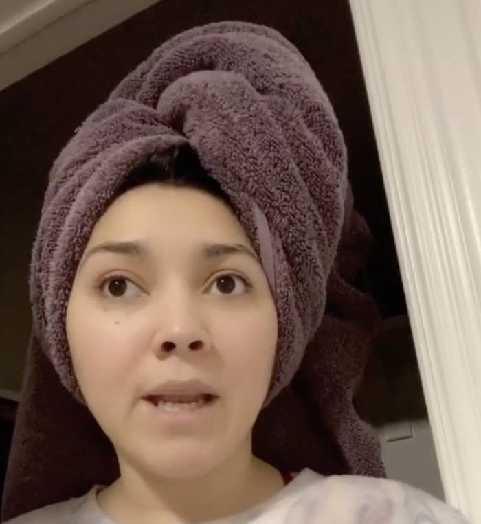 This Viral Tiktoker Is Reminding People Of Their Latina Moms This Viral Tiktoker Is Reminding People Of Their Latina Moms