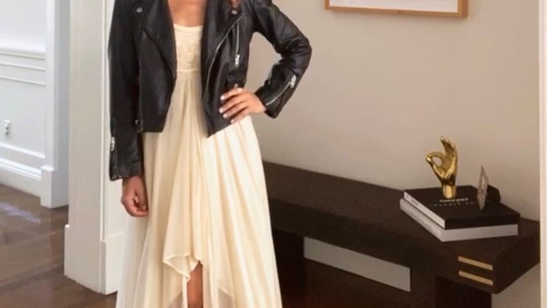 buffy white dress leather jacket Sarah Michelle Gellar Recreated An Iconic 