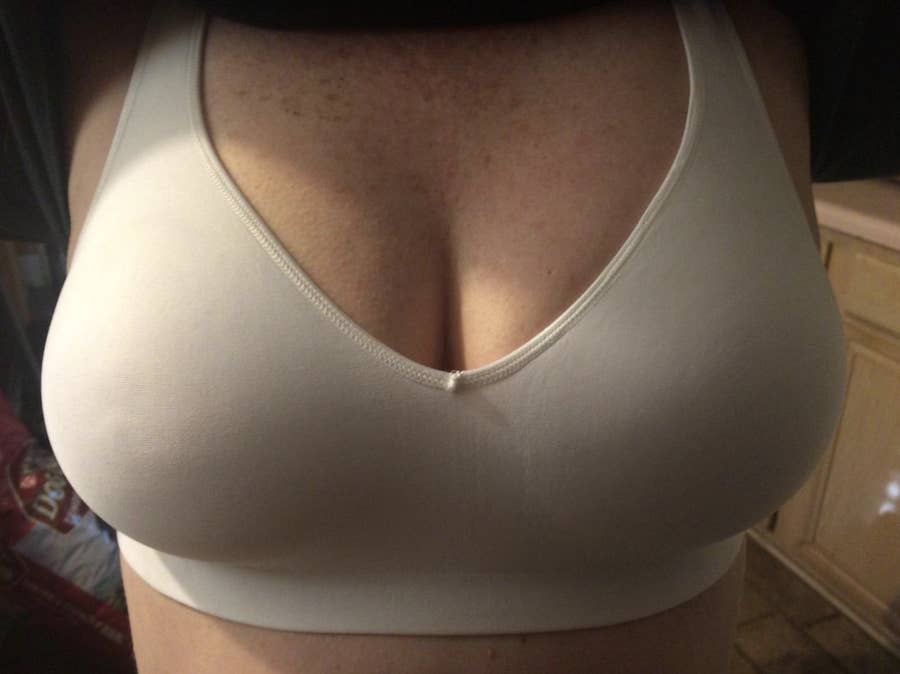 Bra for boob deals sweat
