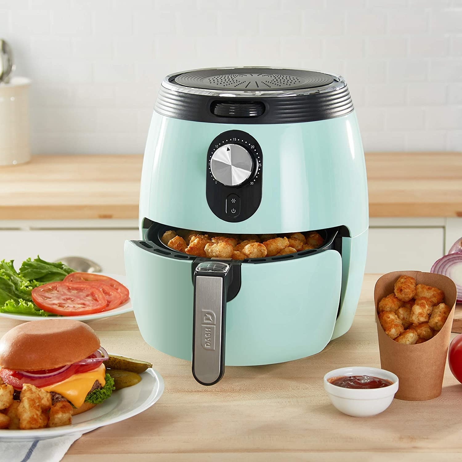 The air fryer in turquoise 