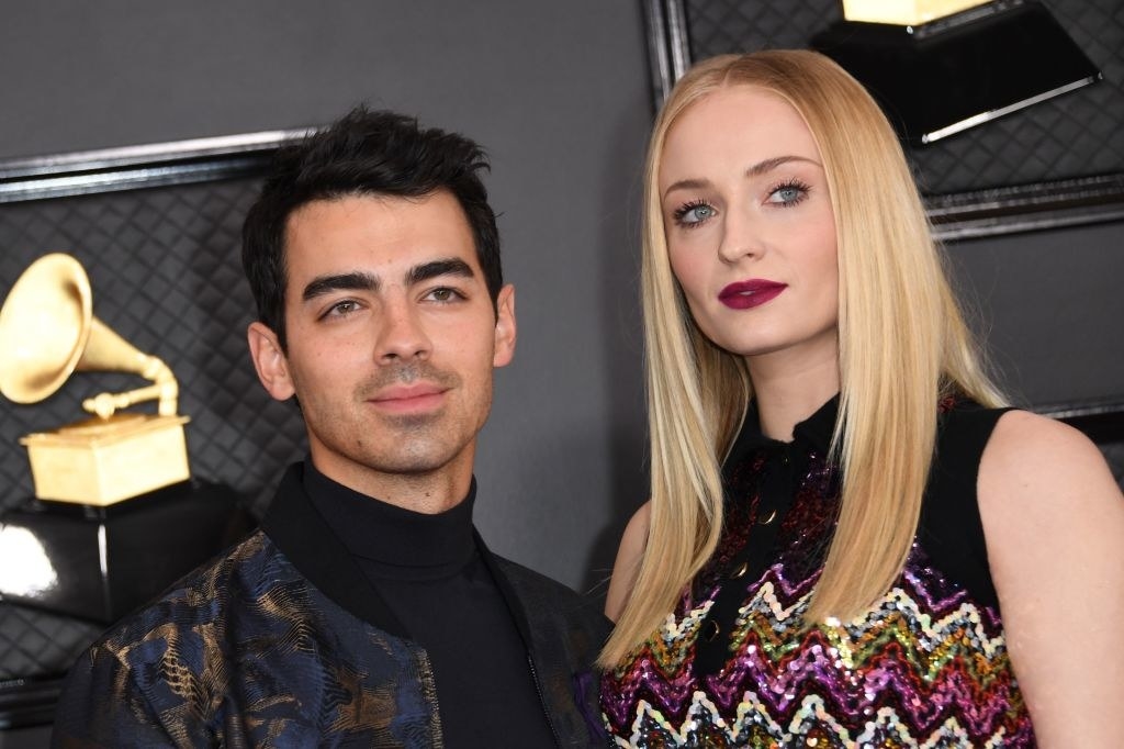 Joe Jonas Gets a Little Handsy with Sophie Turner During a Friday Lunch  Outing: Photo 4446874, Joe Jonas, Pregnant Celebrities, Sophie Turner  Photos