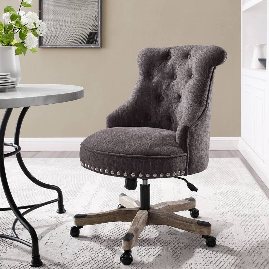 The Best Desk Chairs To Get, Padded Desk Chair Without Wheels