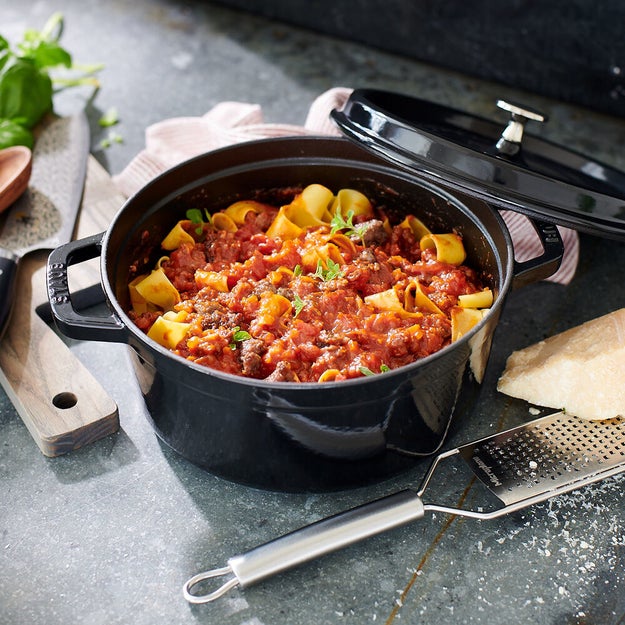 Williams-Sonoma - Winter 2020 - All-Clad Cast Iron Dutch Oven Slow Cooker,  5-Qt.