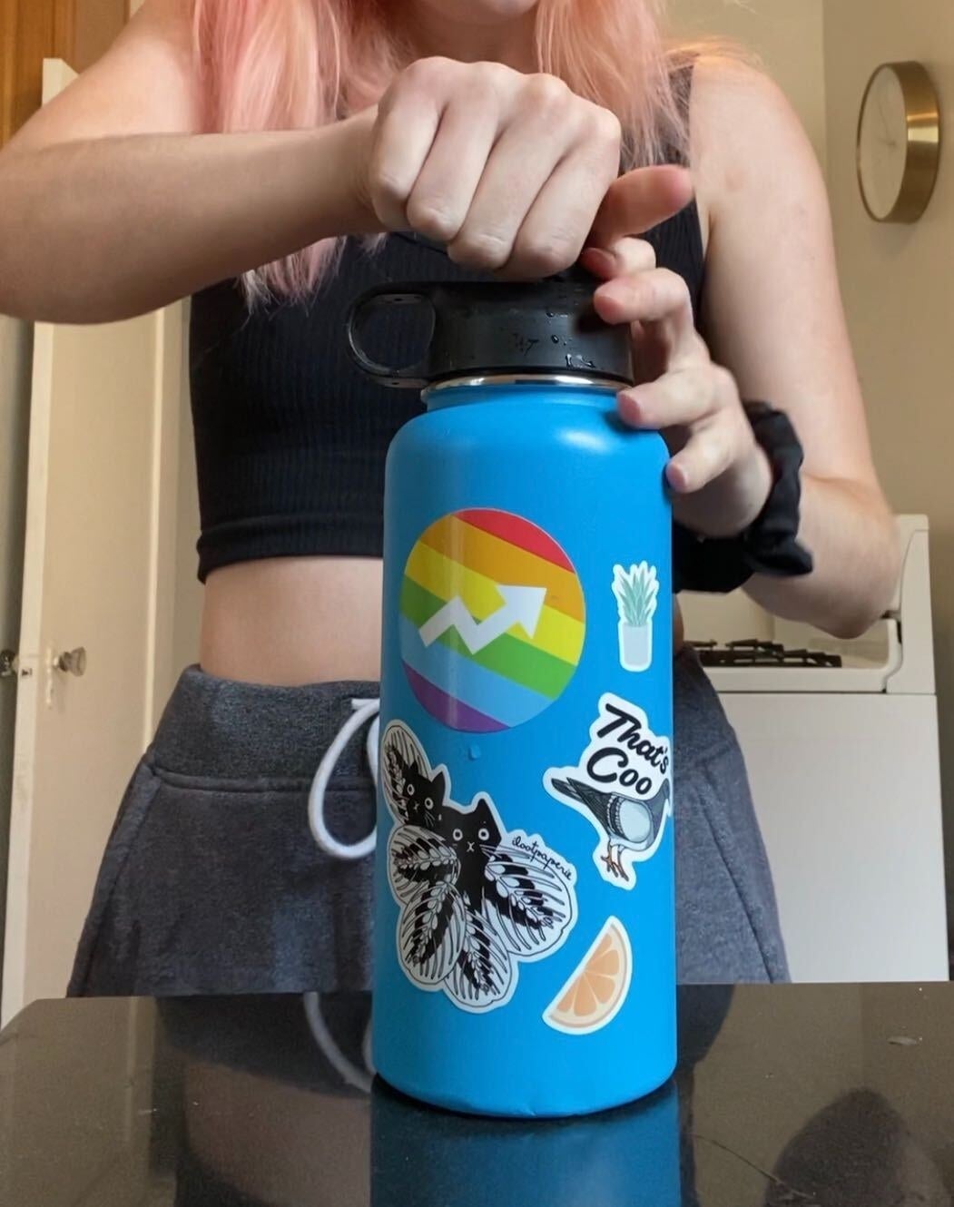 I Tried The TikTok Hack For Cleaning Your Hydro Flask That's Going Viral