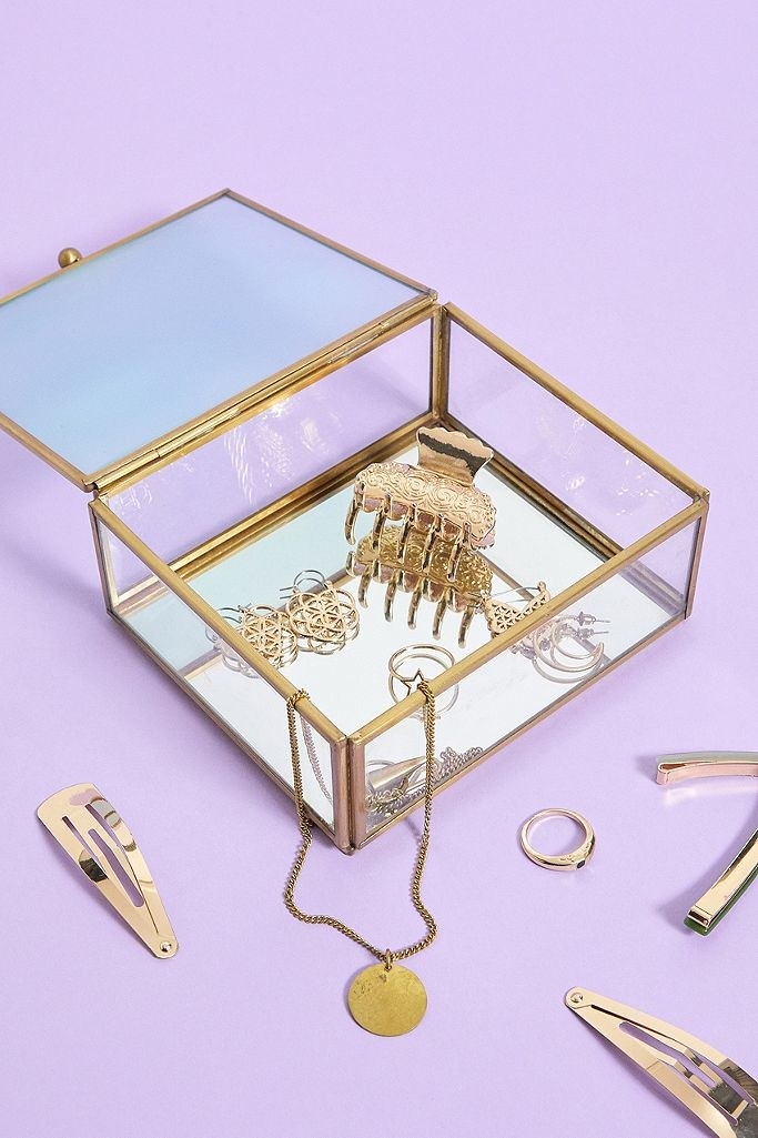 Mirrored trinket box with clips