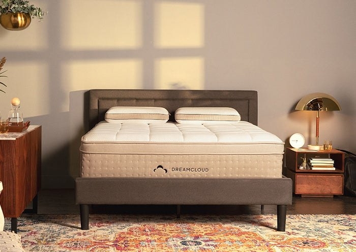 DreamCloud&#x27;s hybrid mattress with a plush white top