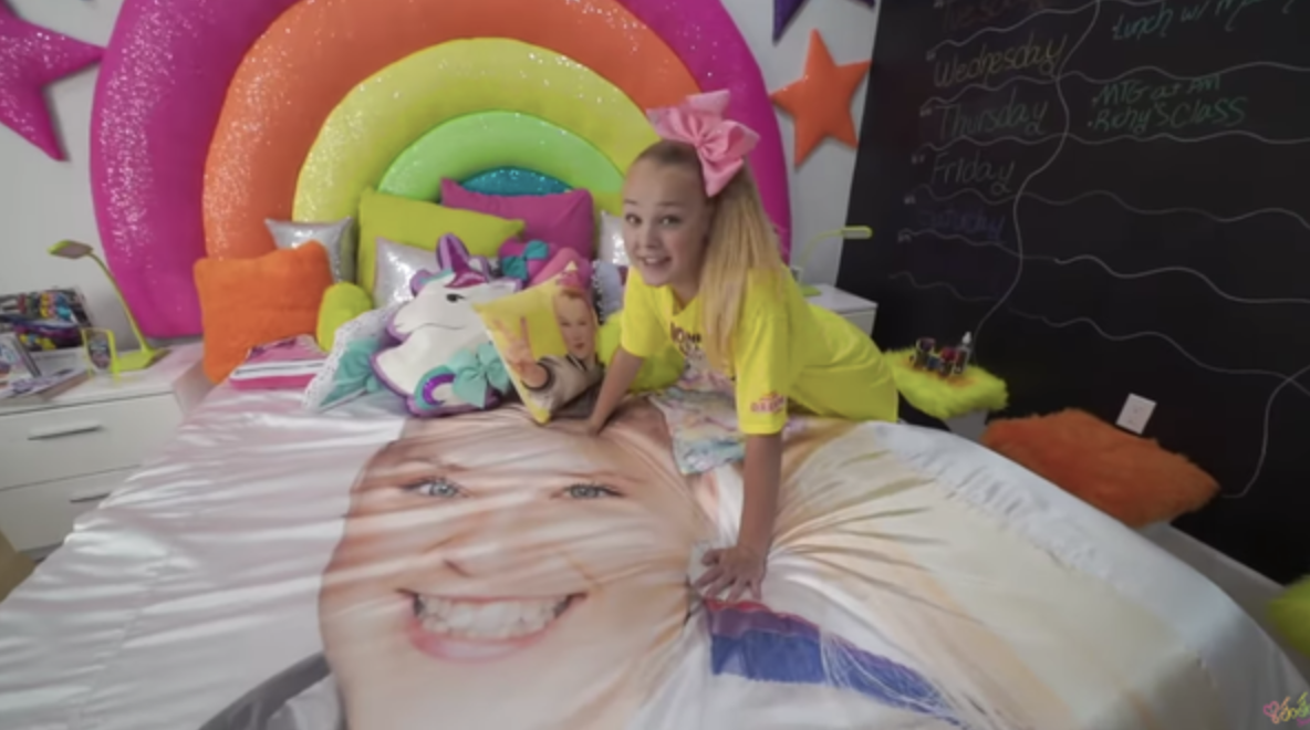 Jojo Siwa's Candy-Themed Bedroom Tour Video