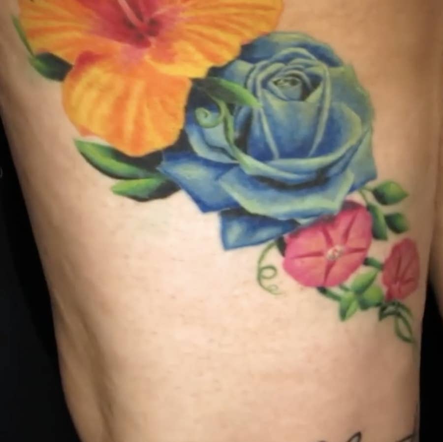 Cardi B S New Back Tattoo Took 60 Hours To Complete And Wow Just Wow The new rules hitmaker, 22, showcased the delicate rose inking etched onto the inside of her right arm.