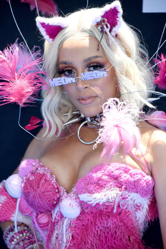 Doja Cat Has Posted An Apology In Response To Allegations Of