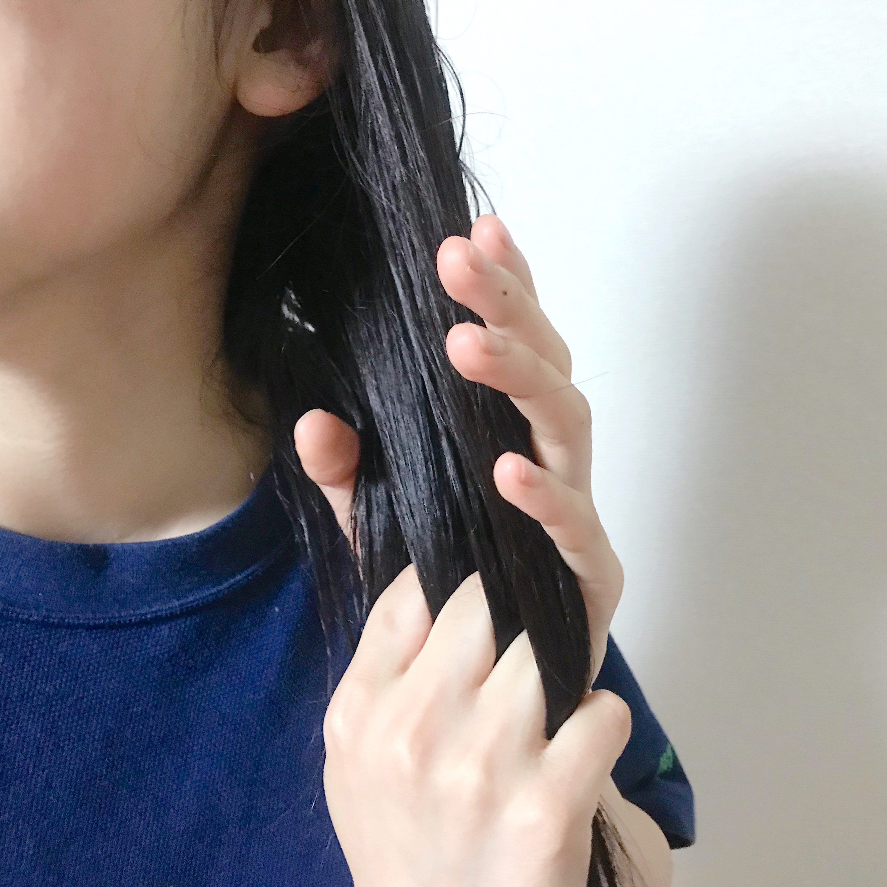 新感覚 ベタつきなしの サラサラ髪になるヘアオイル