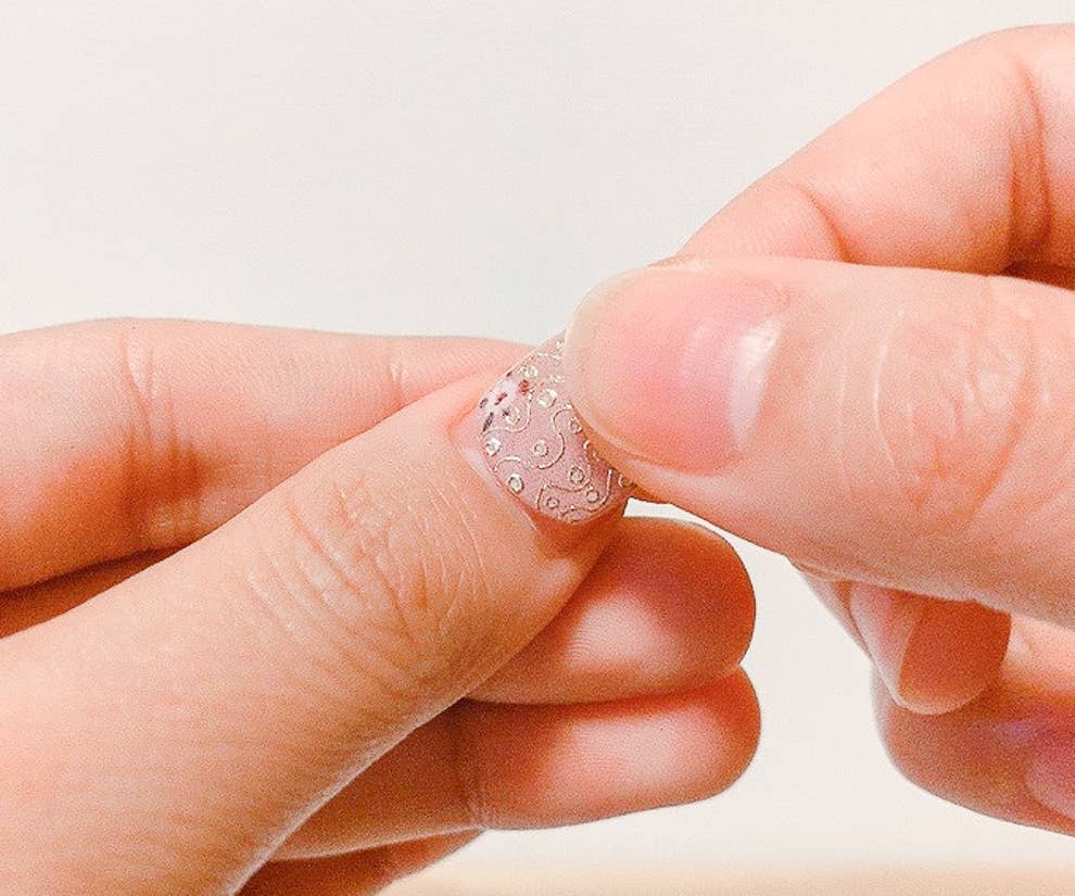 わたしの爪 芸術品か クリムト や モネ デザインのネイルシールが美しすぎる わたしの爪 芸術品か クリムト や モネ デザインのネイルシールが美しすぎる