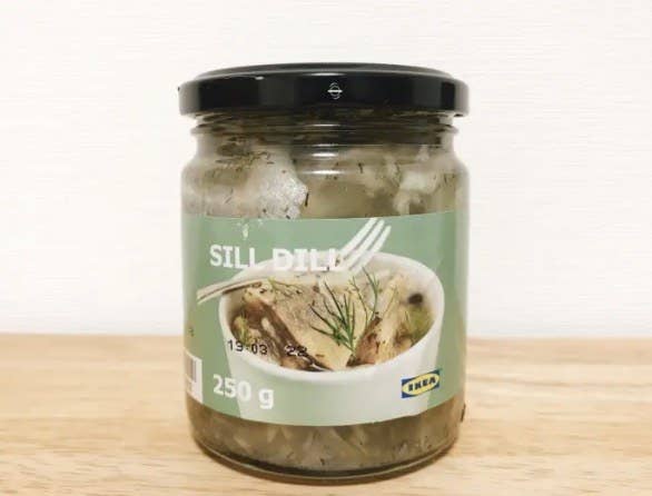 Img Buzzfeed Com Buzzfeed Static Static 05 29 7 Asset C6e15e Sub Buzz 35 1 Jpg Downsize 900 Output Format Auto Output Quality Auto