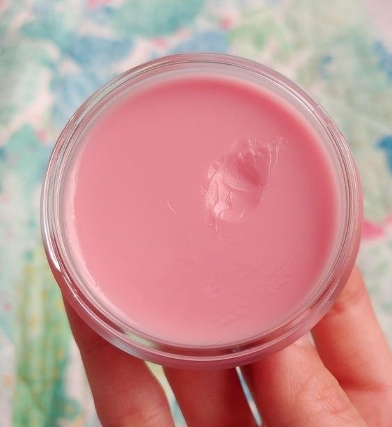 Reviewer&#x27;s picture of the lip mask to show smooth texture 