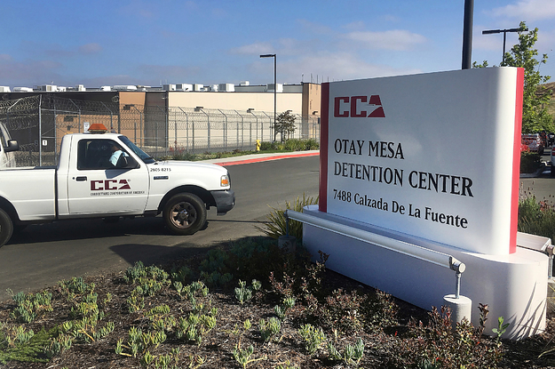 An Immigrant Who Tested Positive For The Coronavirus Has Died In ICE Custody, ACLU Says