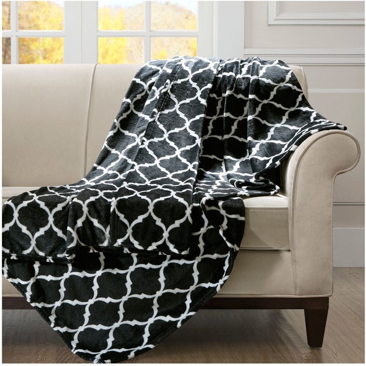 25 Throw Blankets You’ll Pretty Much Want To Live Under