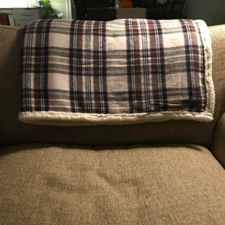 25 Throw Blankets You’ll Pretty Much Want To Live Under