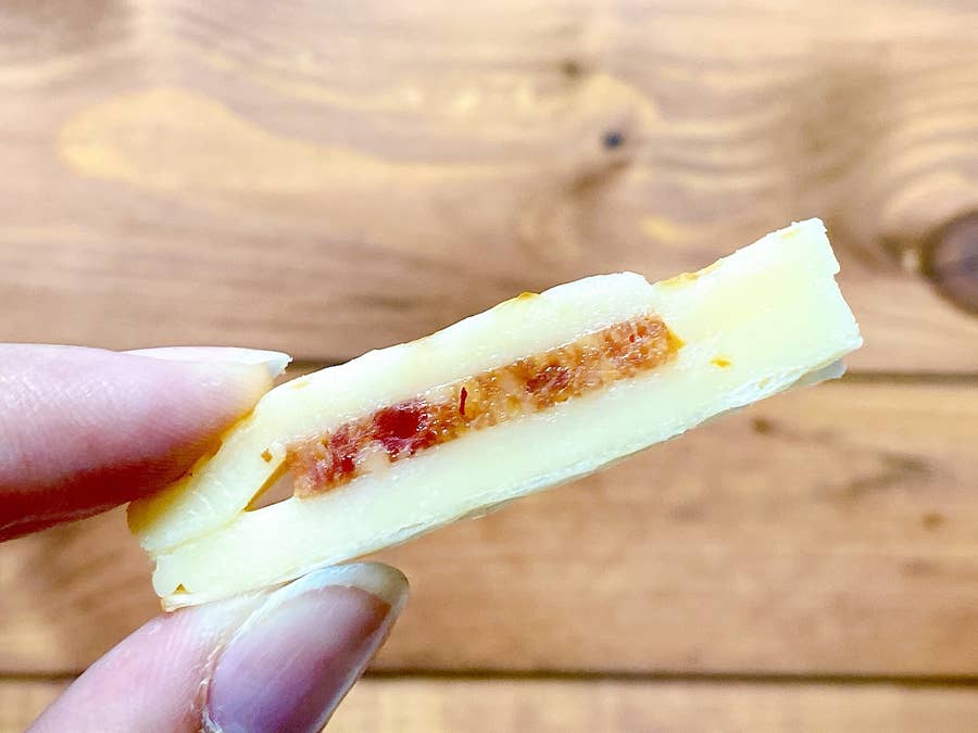124円 スーパーセール サラミチーズサンド ワインがすすむおつまみ